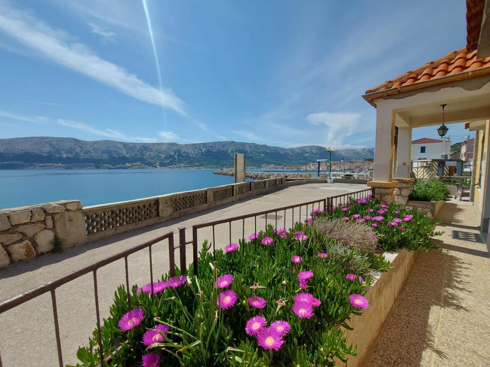 Beach Villa Baska Bagian luar foto